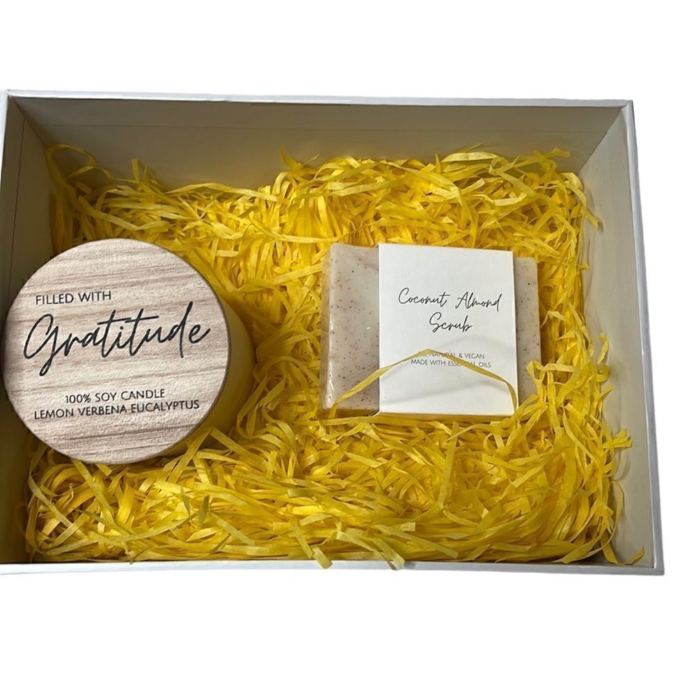 Gratitude 100% Soy “Gratitude” Soy CandleWith Scrub Box Set.